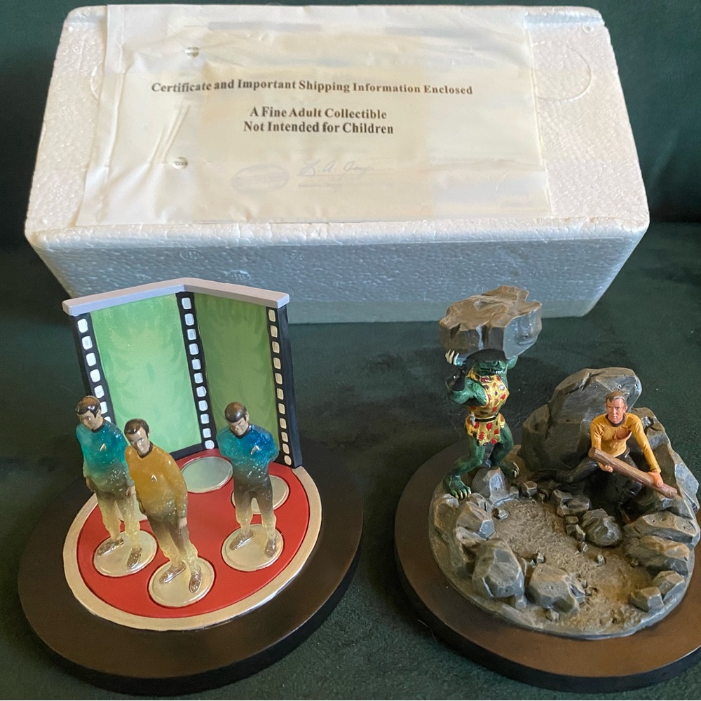 Hawthorne Village Star Trek Collectables two scene diorama set